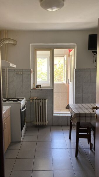 Salajan, Piata Salajan, apartament 3 camere.